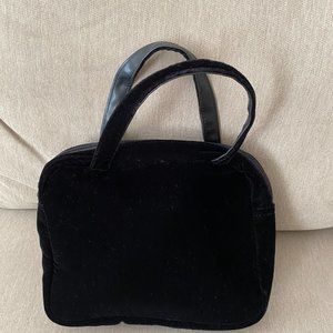 Black velvet camera bag with double velvet handles